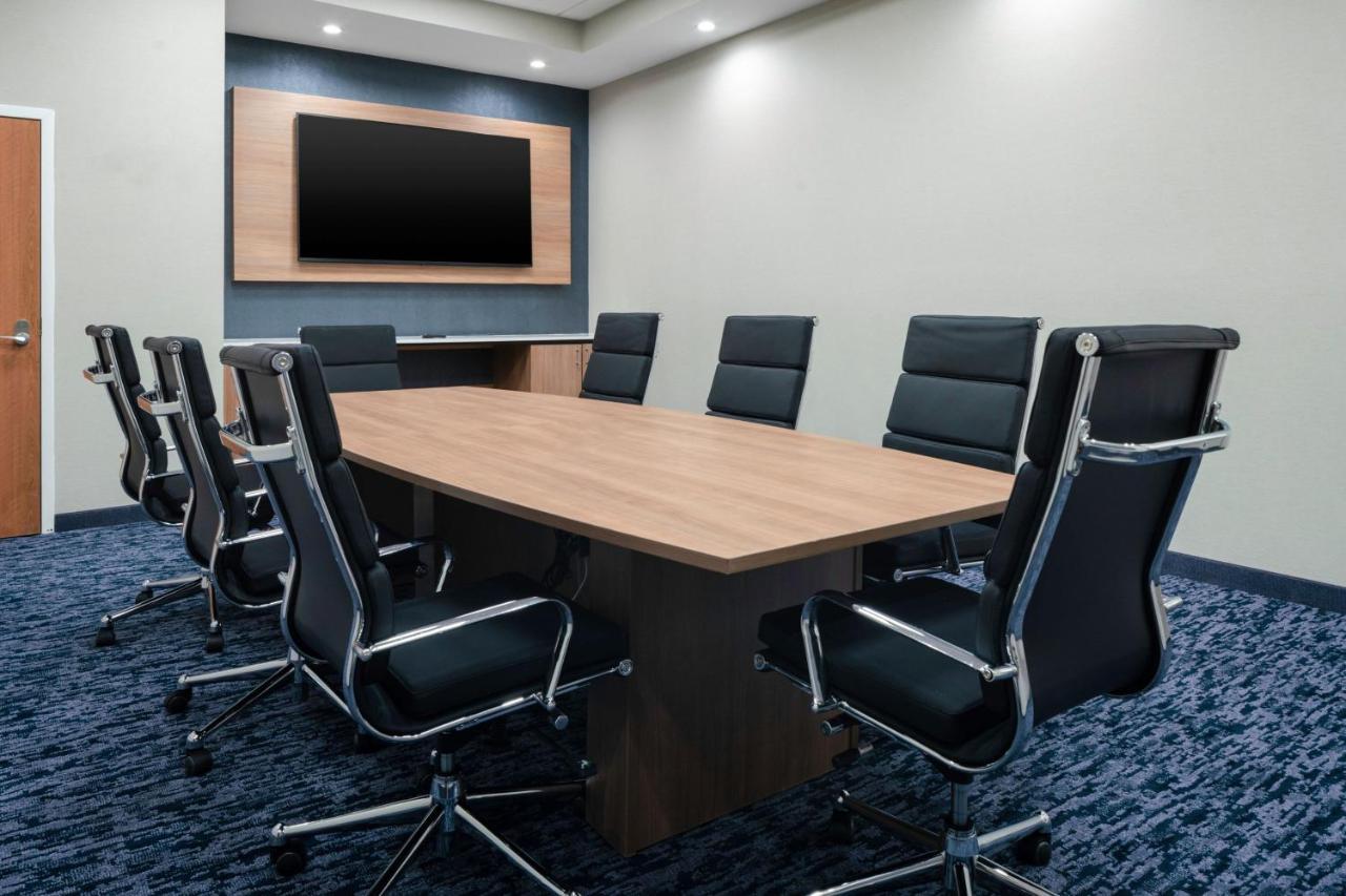 Fairfield Inn & Suites By Marriott Corinth South Denton Area エクステリア 写真