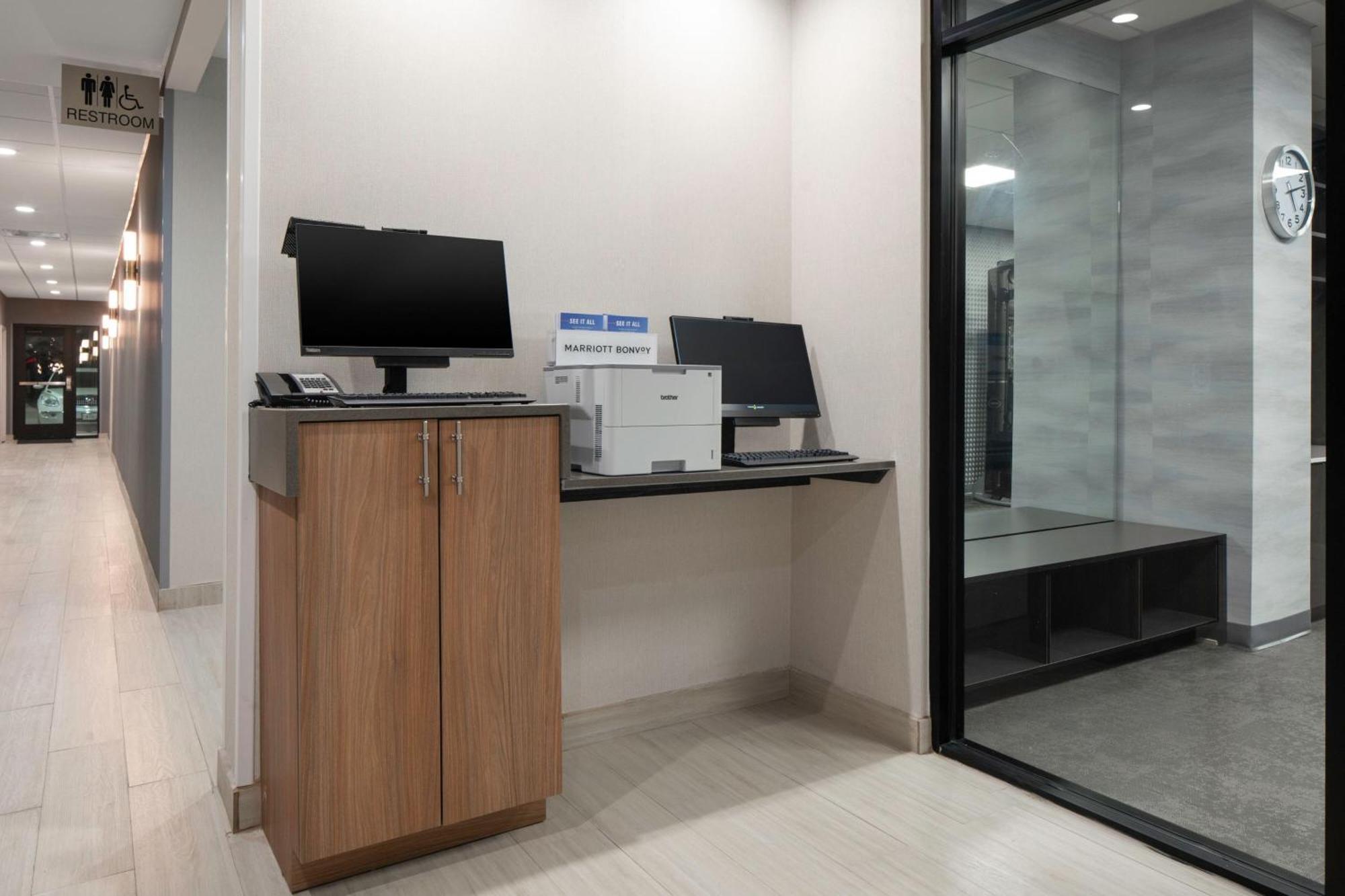 Fairfield Inn & Suites By Marriott Corinth South Denton Area エクステリア 写真