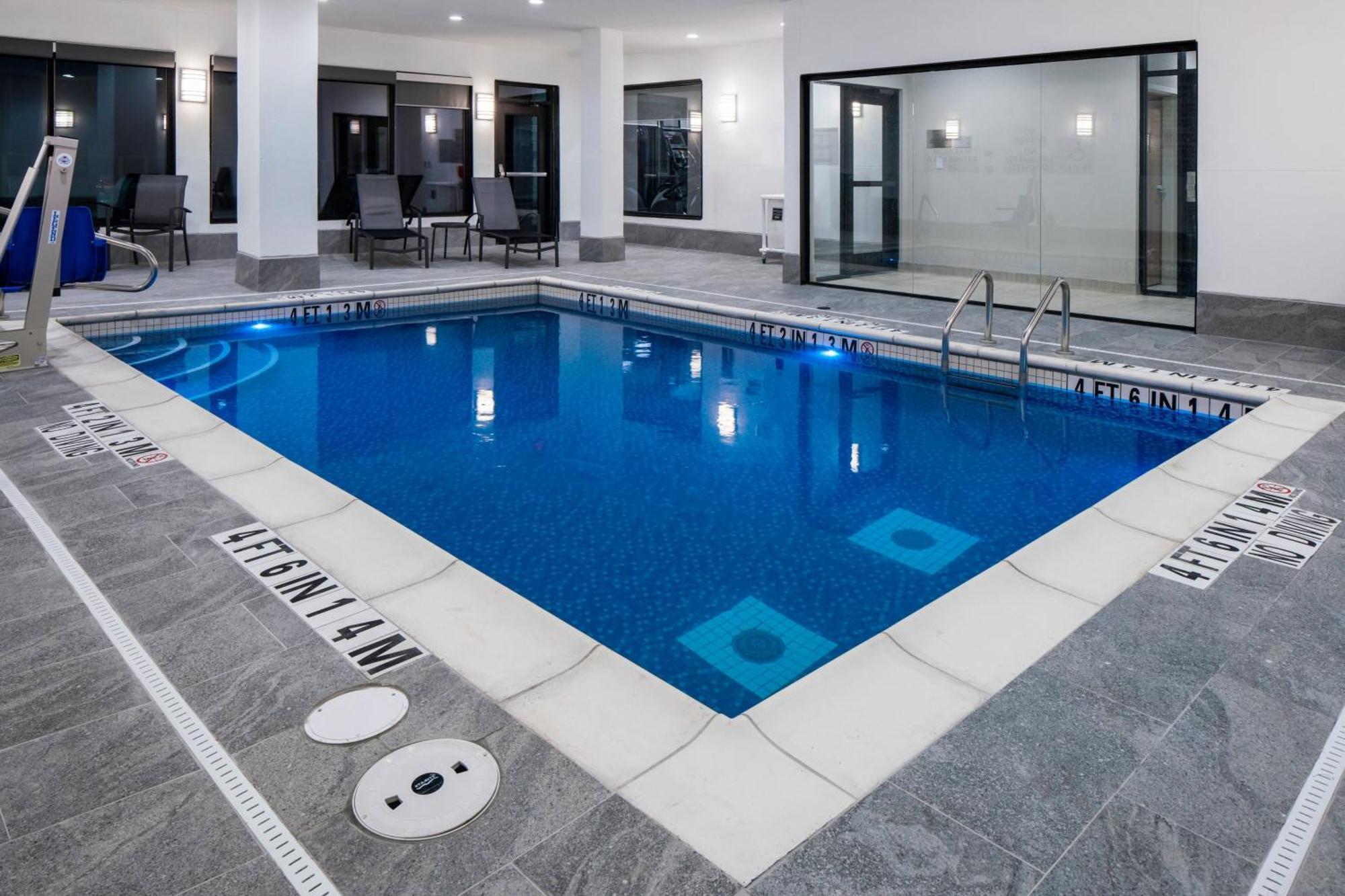 Fairfield Inn & Suites By Marriott Corinth South Denton Area エクステリア 写真